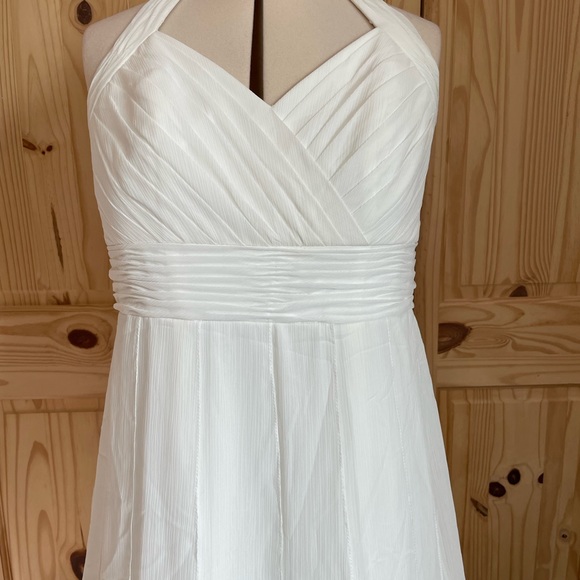 David’s Bridal Wedding Dress, 20W - Picture 6 of 7